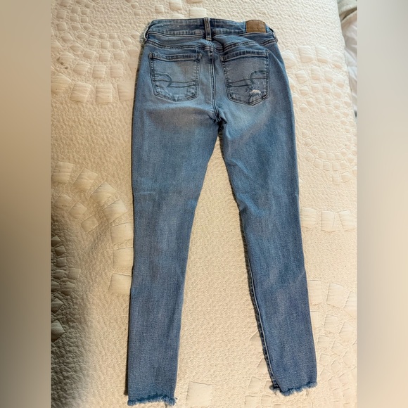 American Eagle Distressed Skinny Jeans - Picture 4 of 4